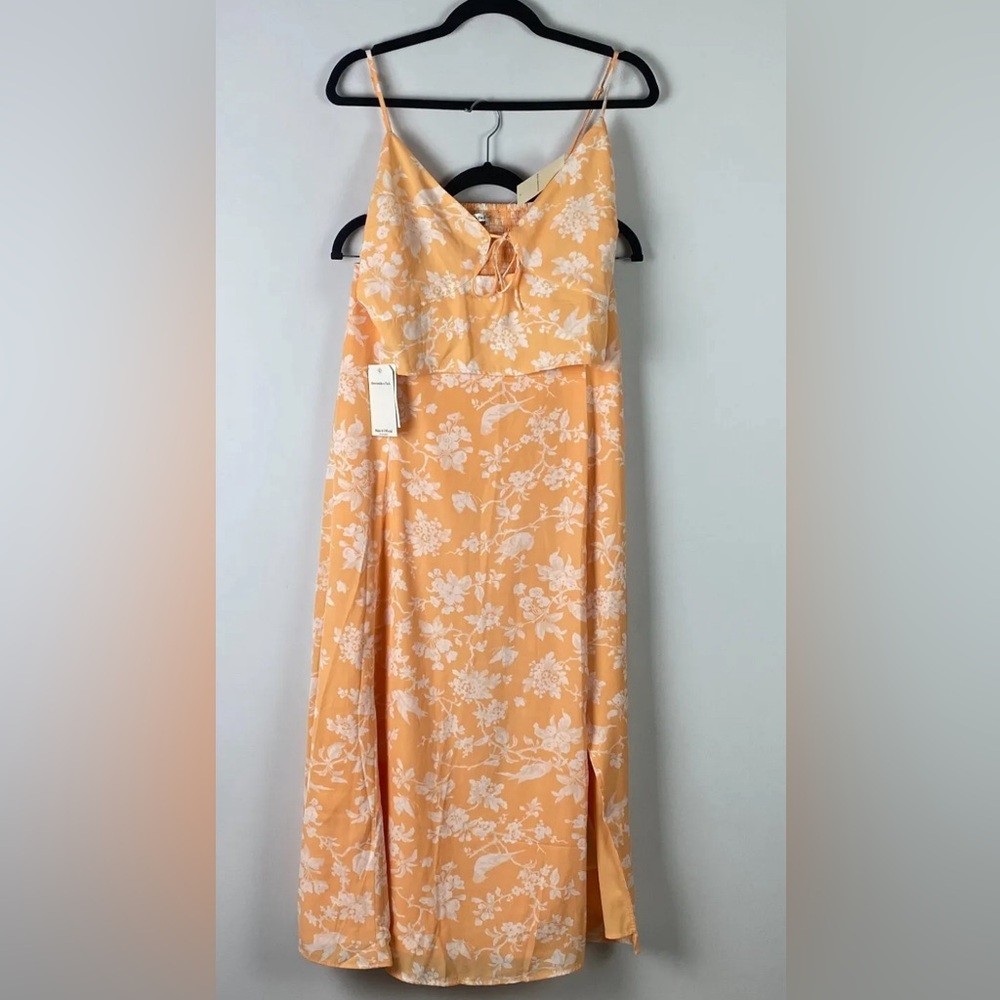 NWT Abercrombie & Fitch Orange Floral Skirt Set